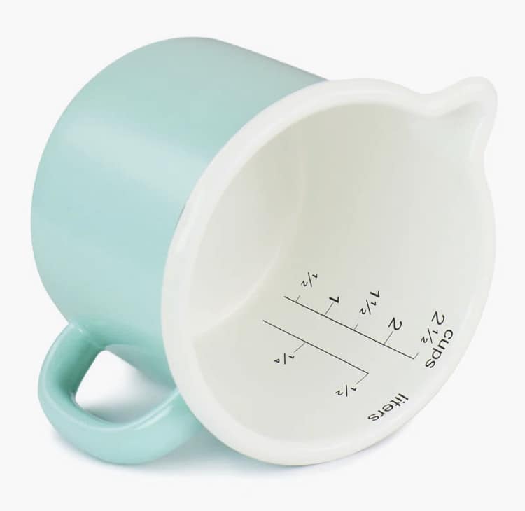 2.5 cup Enamelware Measuring Cup