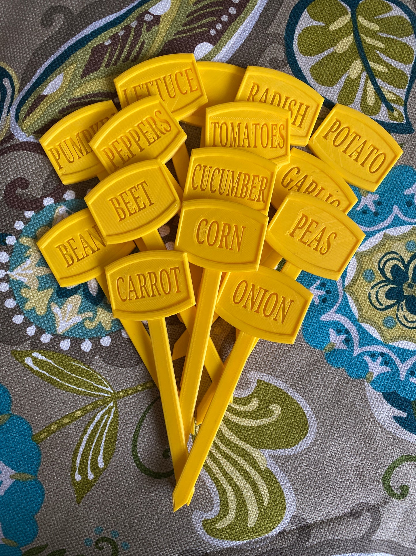 Garden Stakes and Plant Labels