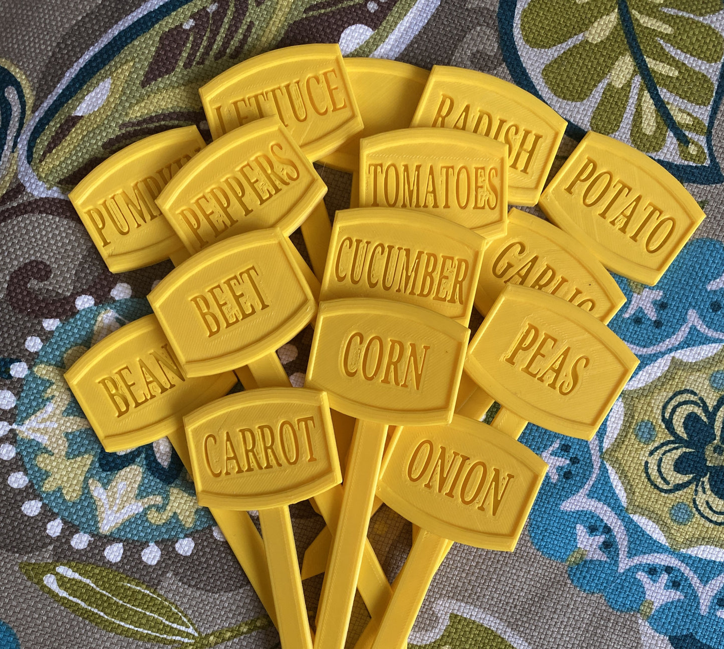 Garden Stakes and Plant Labels