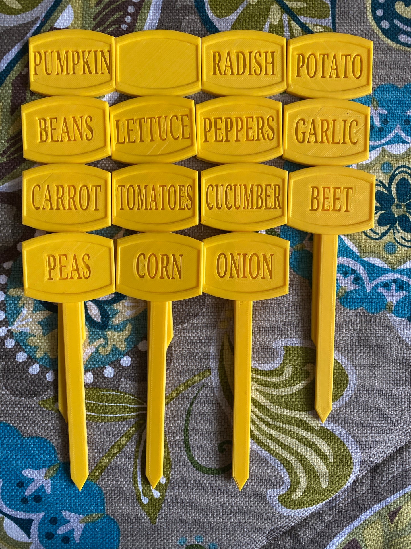 Garden Stakes and Plant Labels