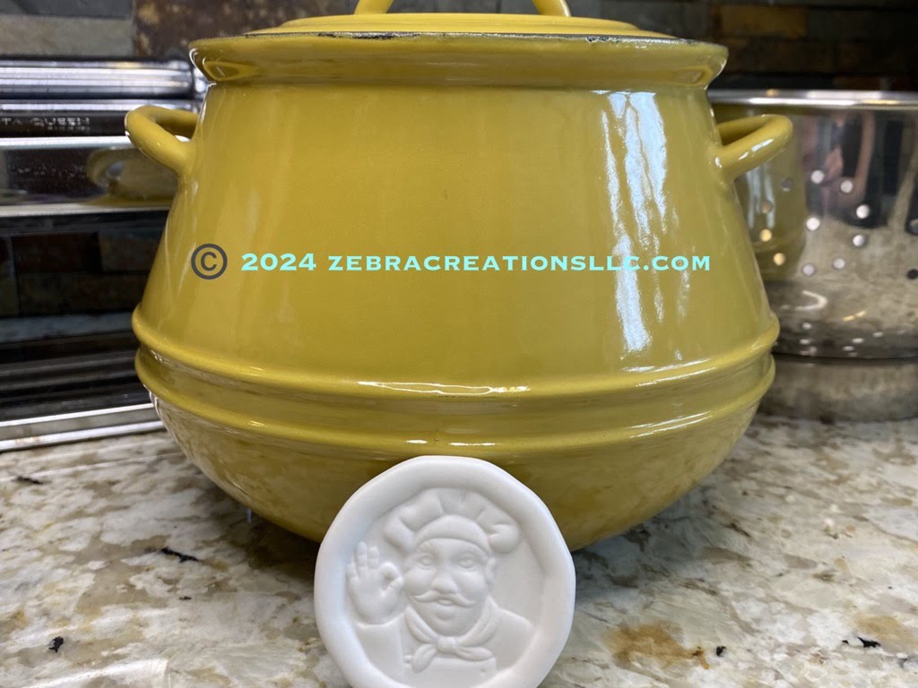 Ceramic Pot Minder – Helps prevent boil overs