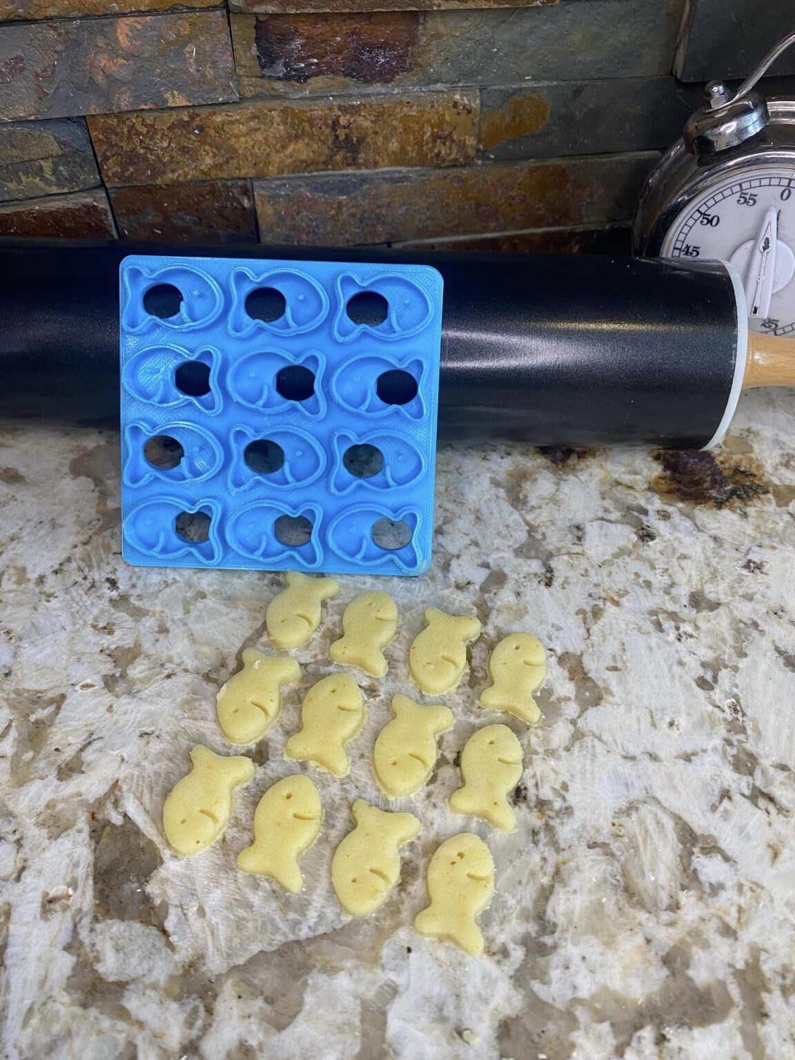 Goldfish Cutter