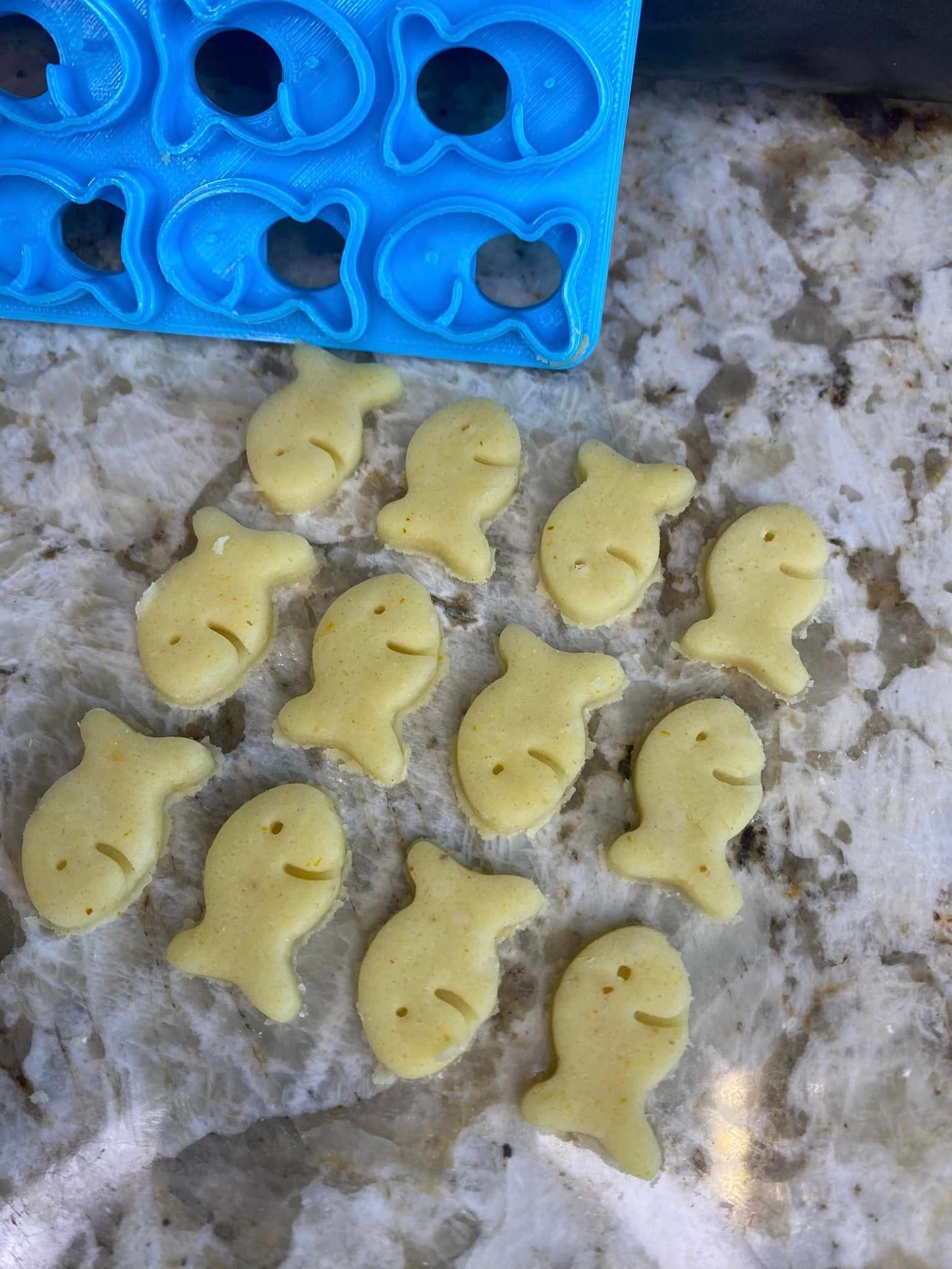 Goldfish Cutter
